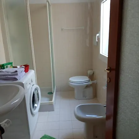 アパート Incantevole A *